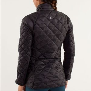 Lululemon Run Turn Around Jacket